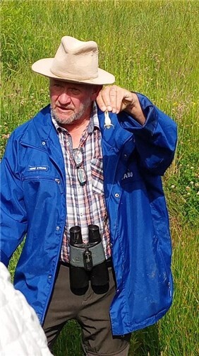 Heinz Strunk mit Weißbauchfrosch