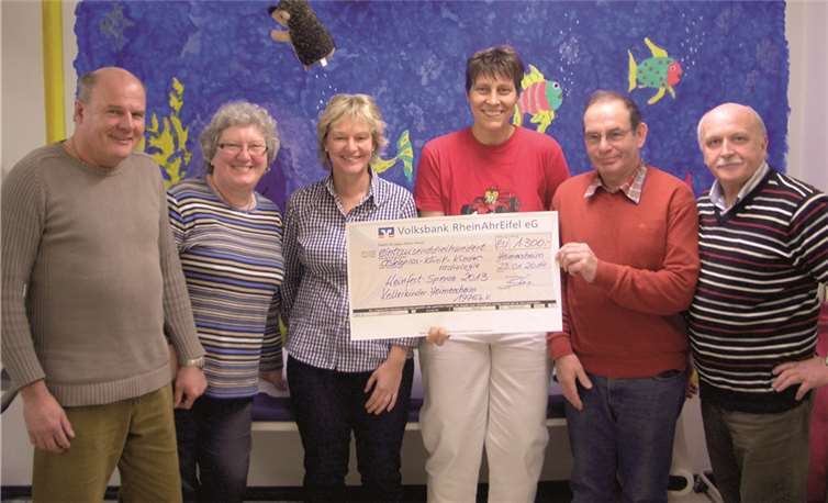 Heinz und Irene Thöing, Frau Weigmann, Frau Dr. Plassmann, Franz-Josef Morbach, Addi Burkert (1. Vorsitzender der Kellerkinder).privat