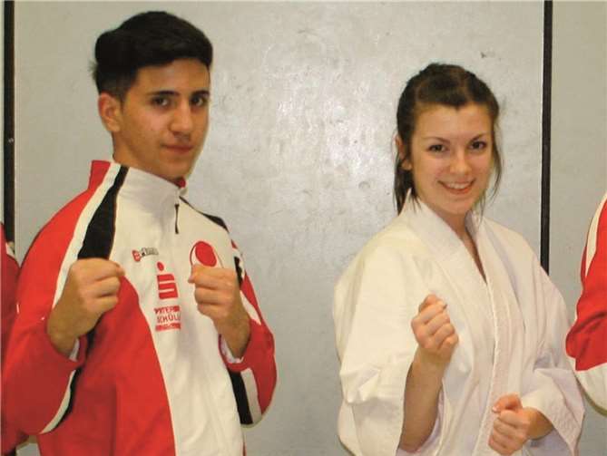 Helena Pejcic und Hamid Jofoua aus Remagen fahren zur Jugendeuropameisterschaft nach Belgrad.Privat