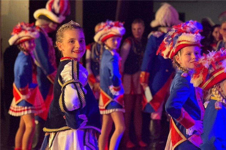 Helena die I. bei der großen Sessionseröffnung im Mons Tabor Haus. Fotos:Schloss-Garde Mons Tabor 1986 e.V.