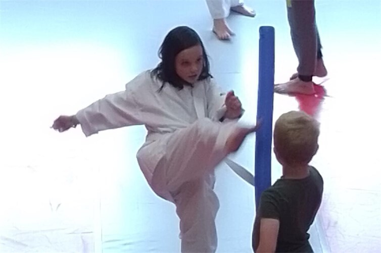 Helene bei Karate.