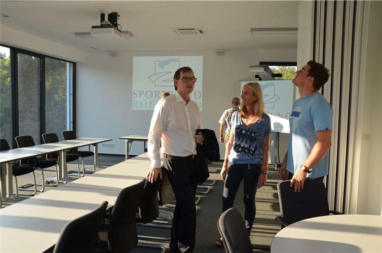 Hell, geräumig und mit modernster Technik ausgestattet -die neuen Räume für Aus- und Fortbildungen beim Sportbund Rheinland. 