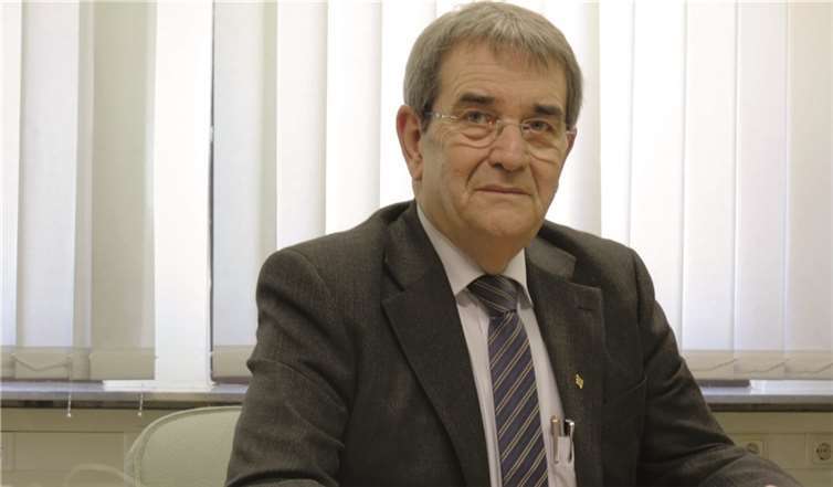 Helmut Probst möchte sein Amt auch nach dem ersten Juli fortsetzen.Privat