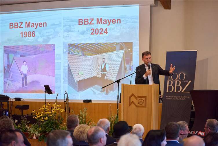 100 Jahre Bundesbildungszentrum des Deutschen Dachdeckerhandwerks in Mayen Helmut Zimmer, Präsident der HWK Saarland. Foto: Photo-Herzmann