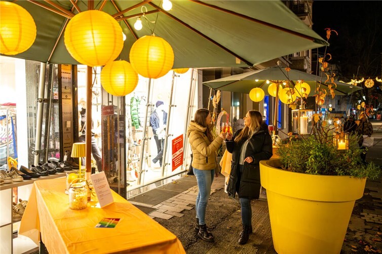 Farbenfrohe Shopping-Erlebnisse bei „Herbstbunt“ „Herbstbunt“ macht den Shopping-Ausflug zu einem besonderen Erlebnis. Foto: Dominik Ketz
