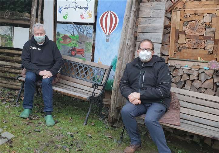 Hermann-Josef Wester und Holger Wolf im Gespräch. Foto: privat