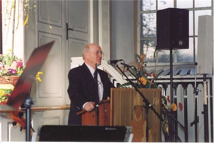 Hermann Rosenau 1996 bei seinem Festvortrag zu 50. Jahrestag der Gründung der CDU Bendorf im Evang. Gemeindesaal.privat