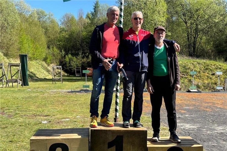 Herren IVJosef Bayer, Norbert Wolf, Raimund Adams