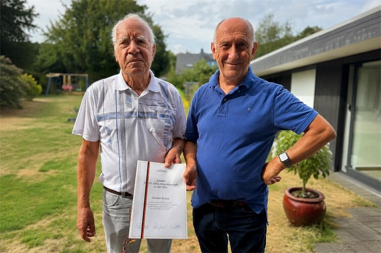Herzlichen Dank an Günter Bross für 60 Jahre Mitgliedschaft