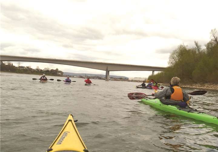Hier ein Blick Richtung Rheinbrücke. privat