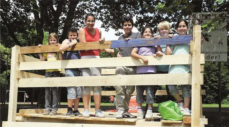 Hier errichten Kinder ihre eigenen vier Wände.  Privat