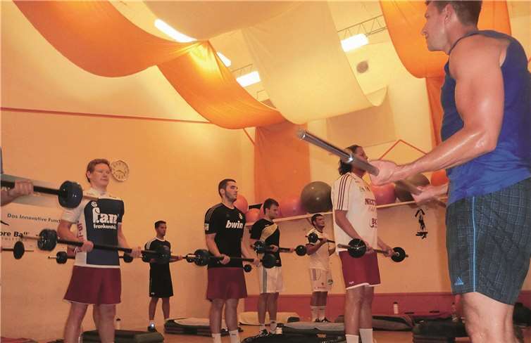 Hier halten sich die Spieler fit für guten Fußball. privat