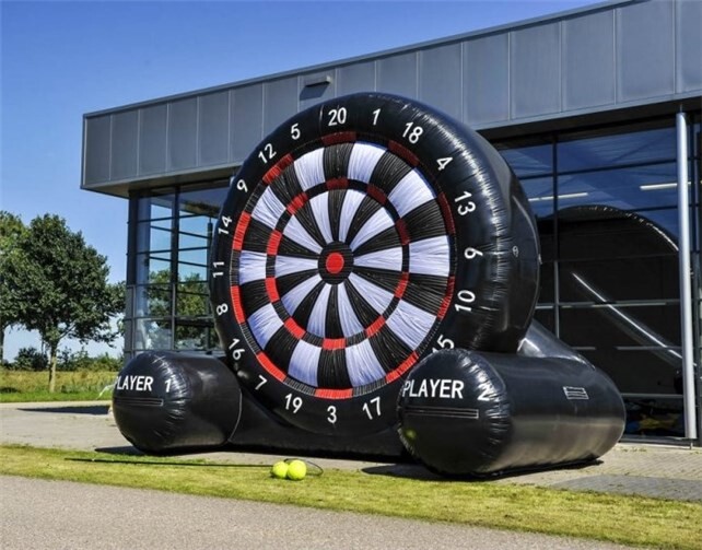 Hier wird Spaß großgeschrieben: Fußball-Darfs am Sonntag.