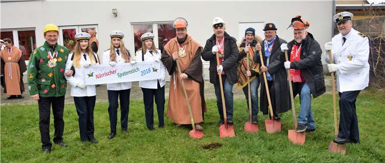 Hier wird in 99 Jahren das Fundament ausgehoben. -EICH-
