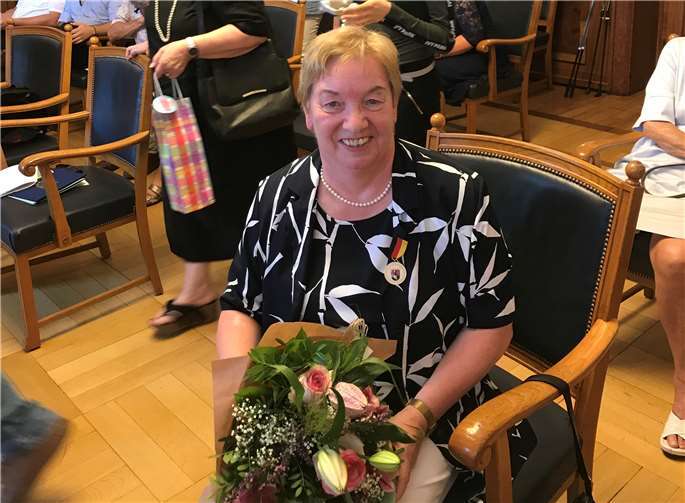 Hildegard Schneider wurde mit der Verdienstmedaille des Landes ausgezeichnet.Privat