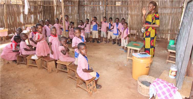 Hilfe zur Selbsthilfe - Das ist der Grundsatz der Togo-Hilfe e.V.. Fotos: Silvia Schmid