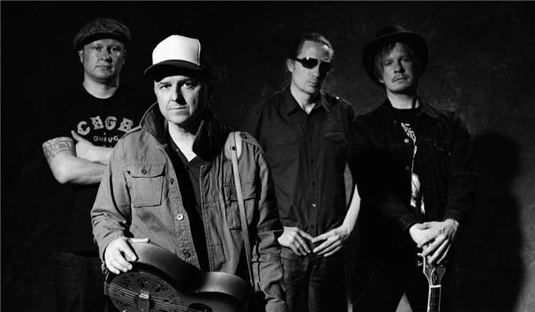 „Hillbilly Deluxe“ spielen am 11. Juli im Himmeroder Hof.privat