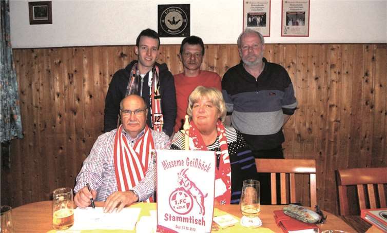 (Hinten) Marc Müller, Bernd Seninger, Günther Rohs, (vorne) Norbert Patschula,Monika Adorf. Privat