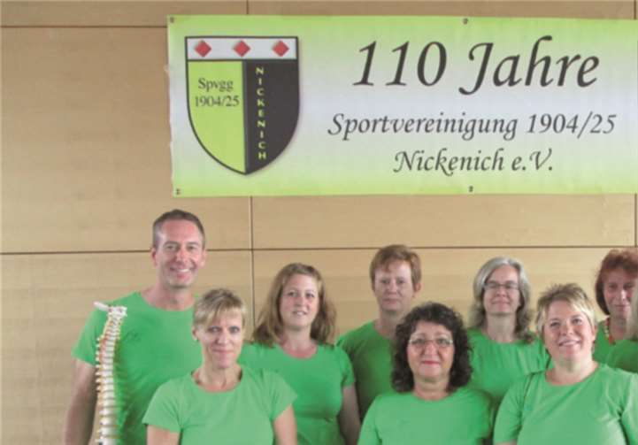 Hinten: Marcus Tilch, Sandra Mombauer, Eva Methe, Ursula Jahr, Nicole Eulitz-Meier, vorne: Jutta Müller-Randow, Helga Hesse, Kerstin Krings-Waldecker, Yvonne Adam, Birgit Möffert, es fehlen: Elfie Stockdreher und Tanja Klottka. privat