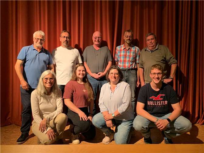 Hinten v.l. Winfried Bast, Karl Daheim, Peter Hesse, Ralf Gründel, Alfons Bast sowie vorne v.l. Petra Wey, Anna-Lena Gilles, Elke Gilles, Christian Hahn. Foto: privat