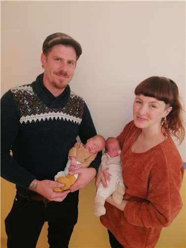 Hinter Stefan und Lena Lamp liegt eine aufregende Zeit mit Happy End. Ihre beiden Kinder Rudi und Lotte entwickeln sich prächtig und machen jeden Tag Fortschritte.  Foto: Beate Christ
