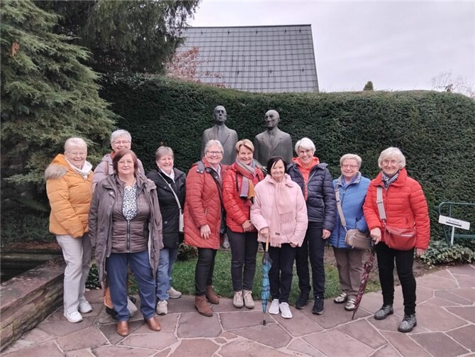 Historische Zeitreise für die Förderinnen der kfd Linz.  Foto: privat