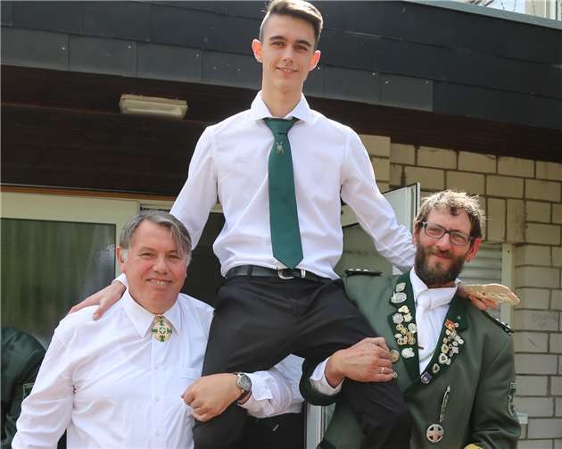 Hoch leben wurde der neue Jugendprinz Moritz Denhoven gelassen.