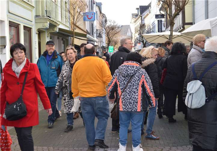 Hochbetrieb herrschte in der Innenstadt beim verkaufsoffenen Sonntag.