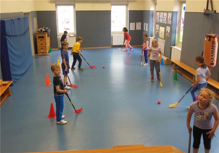 Hockeyspielen macht Spaß.