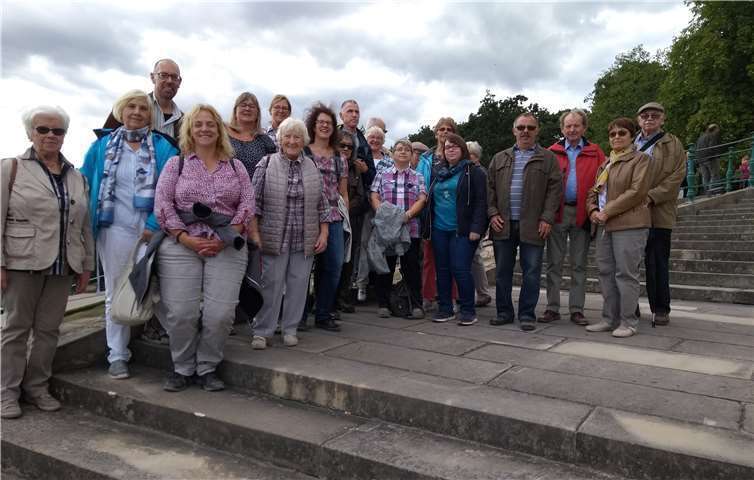 Höhepunkt des Ausflugs war der Besuch des hoch über dem Rhein gelegenen Niederwalddenkmals. privat