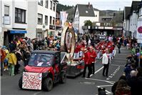 Höhepunkt im Adenauer Straßenkarnevals, der Verbandsgemeinde-Sonntagszug am 11.0...