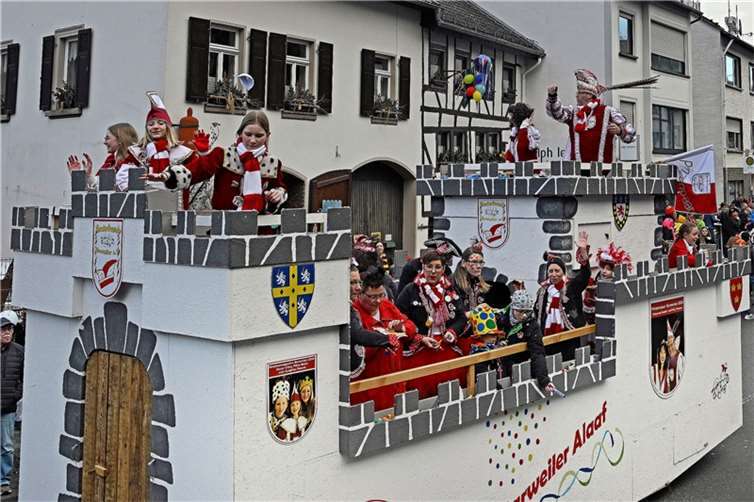 Höhepunkt im Adenauer Straßenkarnevals, der Verbandsgemeinde-Sonntagszug am 11.0...