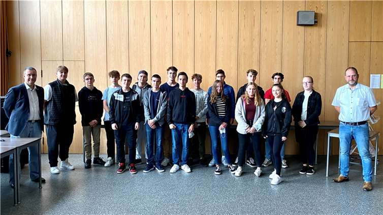 Hörsaal statt Klassenraum – Schülerinnen und Schüler der Realschule plus Kaisersesch besuchten die Hochschule für öffentliche Verwaltung (HöV) in Mayen.  Foto: privat