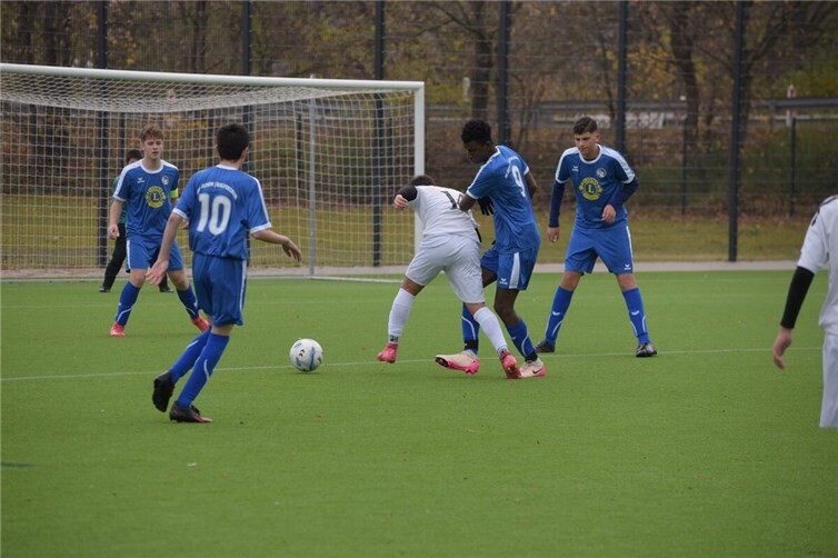 Hohe Zweikampfquote: Hier erobert Ahmed Diallo den Ball.  Foto: privat