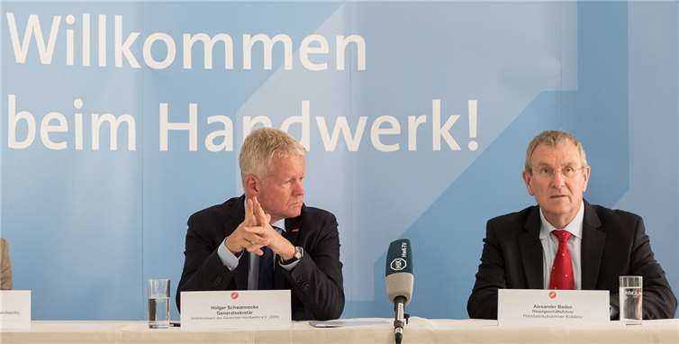 Holger Schwannecke (links) und Alexander Baden auf der Pressekonferenz im Vorfeld der Herbsttagung des Deutschen Handwerkskammertages in Boppard. privat
