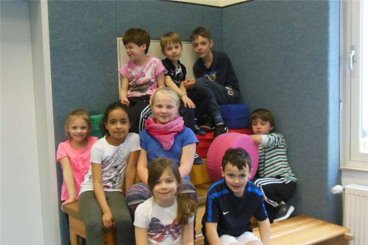 Hortkinder beim Geschicklichkeitstag.