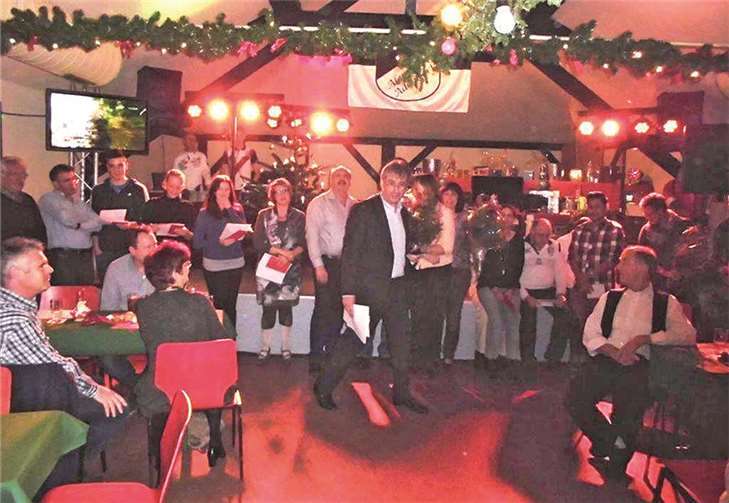 Hubert Neukirchen bei der Würdigung von Trainern, Betreuern und Helfern.privat