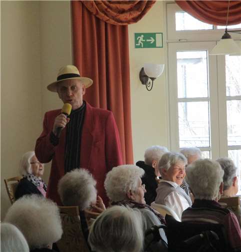 Hugo Cheval verbreitete im restlos belegten Saal eine tolle Stimmung.. privat