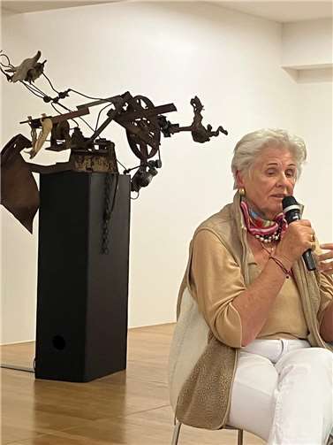 Husch von Hohenzollern - Schloßburg Namedy, zu Gast beim Diskurs im Ludwig Museum.