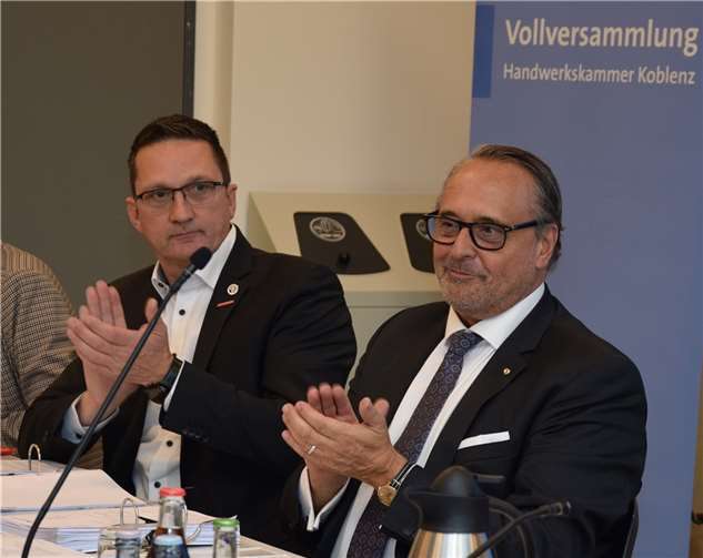 HwK-Vizepräsident Joachim Noll (links), hier im Bild mit dem HwK-Hauptgeschäftsführer Ralf Hellrich, sprach für die Arbeitnehmervertreter im Handwerk.