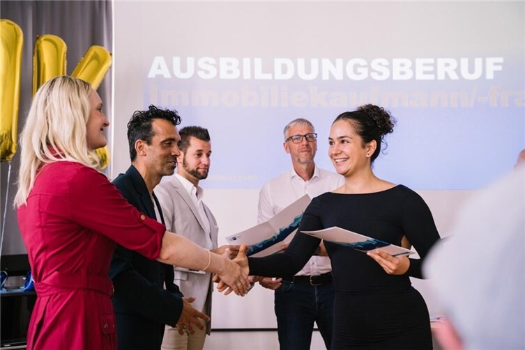 IHK-Zeugnisübergabe in food akademie 