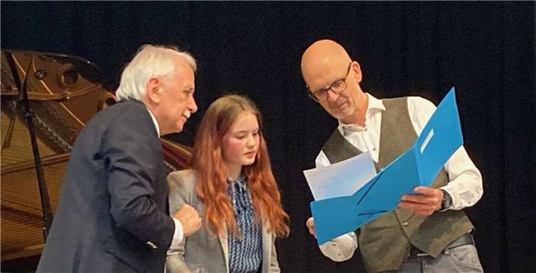 Ida Knieper wurde ausgezeichnet.  Foto: Gymnasium im Kannenbäckerland Höhr-Grenzhausen