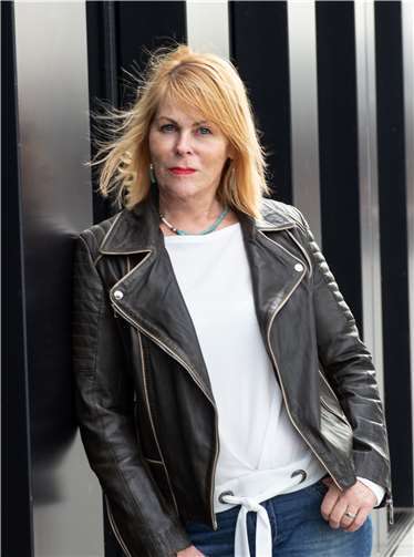 Ihre aktuellen Arbeiten präsentiert die Remagener Bildhauerin Helga Kaes unter dem Titel „Objekt und Skulptur“ in der Kulturwerkstatt Koslar/Seidel in Unkel ab 8. Juni 2021.Quelle: VG Unkel