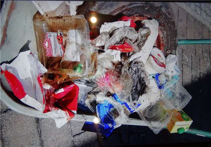 Illegal entsorgter Müll aus dem Baybach.Foto: privat
