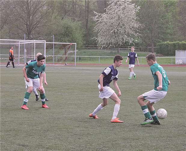 Im 2. Durchgang entwickelte sich eine ausgeglichene Partie mit Tormöglichkeiten auf beiden Seiten. privat