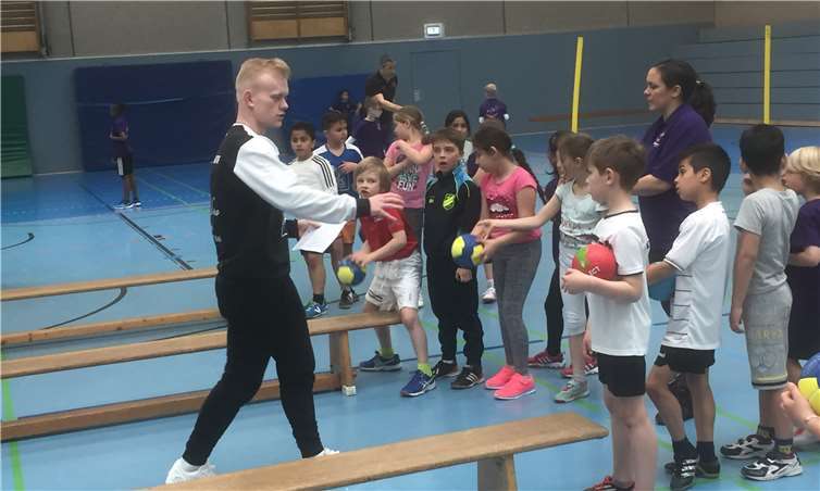 Im April wurde die zehnjährige Kooperation zwischen der Turnerschaft und der Medardus-Grundschule gefeiert.