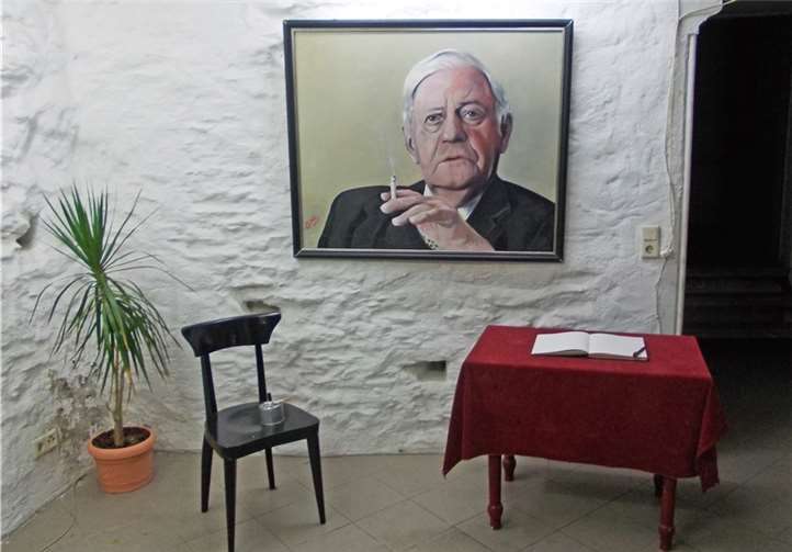 Im Atelier von Heribert Elzer liegt ein Kondolenzbuch aus. privat
