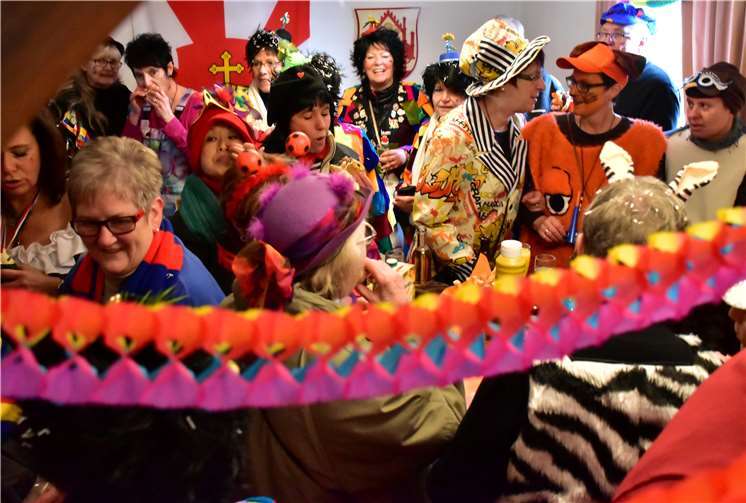 Im Bassemer Rathaus wurdenach dem Kampf noch kräftig gefeiert.