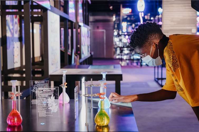 Im Bauch des Schiffs konnte experimentiert werden.  Foto: Ilja C. Hendel/Wissenschaft im Dialog CC BY-SA 4.0.