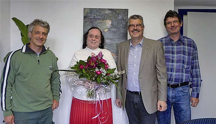 Im Beisein von Marco Herber, Personalrat der Stadt und Winfried Weiler, städtischer Mitarbeiter wurde Frau Therese Rudolph für ihre treuen und zuverlässigen Dienste geehrt. privat